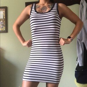 Fitted stripped dress